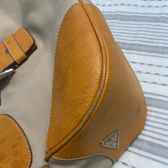 Prada purse - Picture 5 of 6